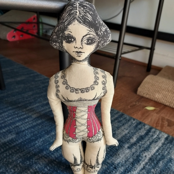 Vintage Corset doll - Picture 10 of 11